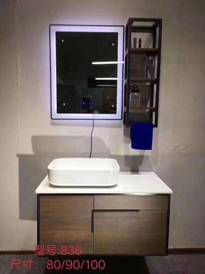 Vanità rustica del bagno di Premade, vanità prefabbricata bianca esile del bagno con lo specchio superiore del LED